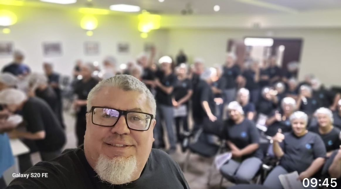 “2025 começa com a consolidação desses ACTs. São grandes conquistas para gráficos dessas em duas grandes empresas, cujas estão dentre as maiores do setor na região”, comemora Leandro Rodrigues, presidente do Sindigráficos